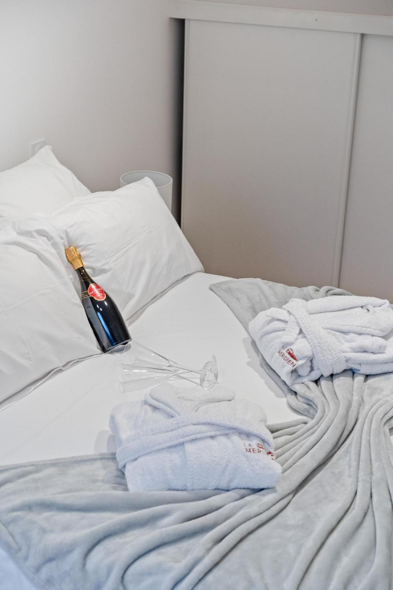 Loft Dyane - Le Meridien #Parking #Lave-Linge #Clim #Netflix Charbonnieres-les-Bains Exterior photo